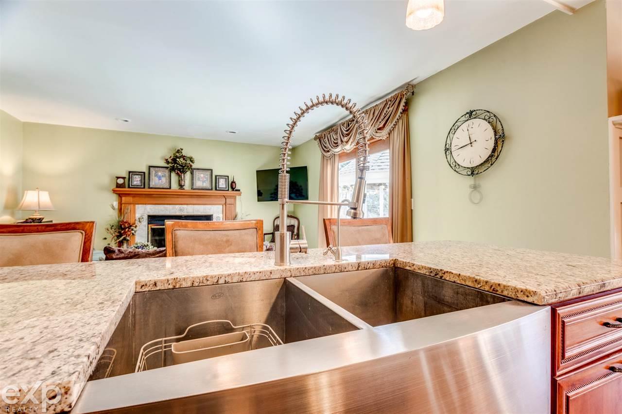 9743 Brandon Road Avoca, MI 48006 - Photo 15 of 59 50070697-14.JPG