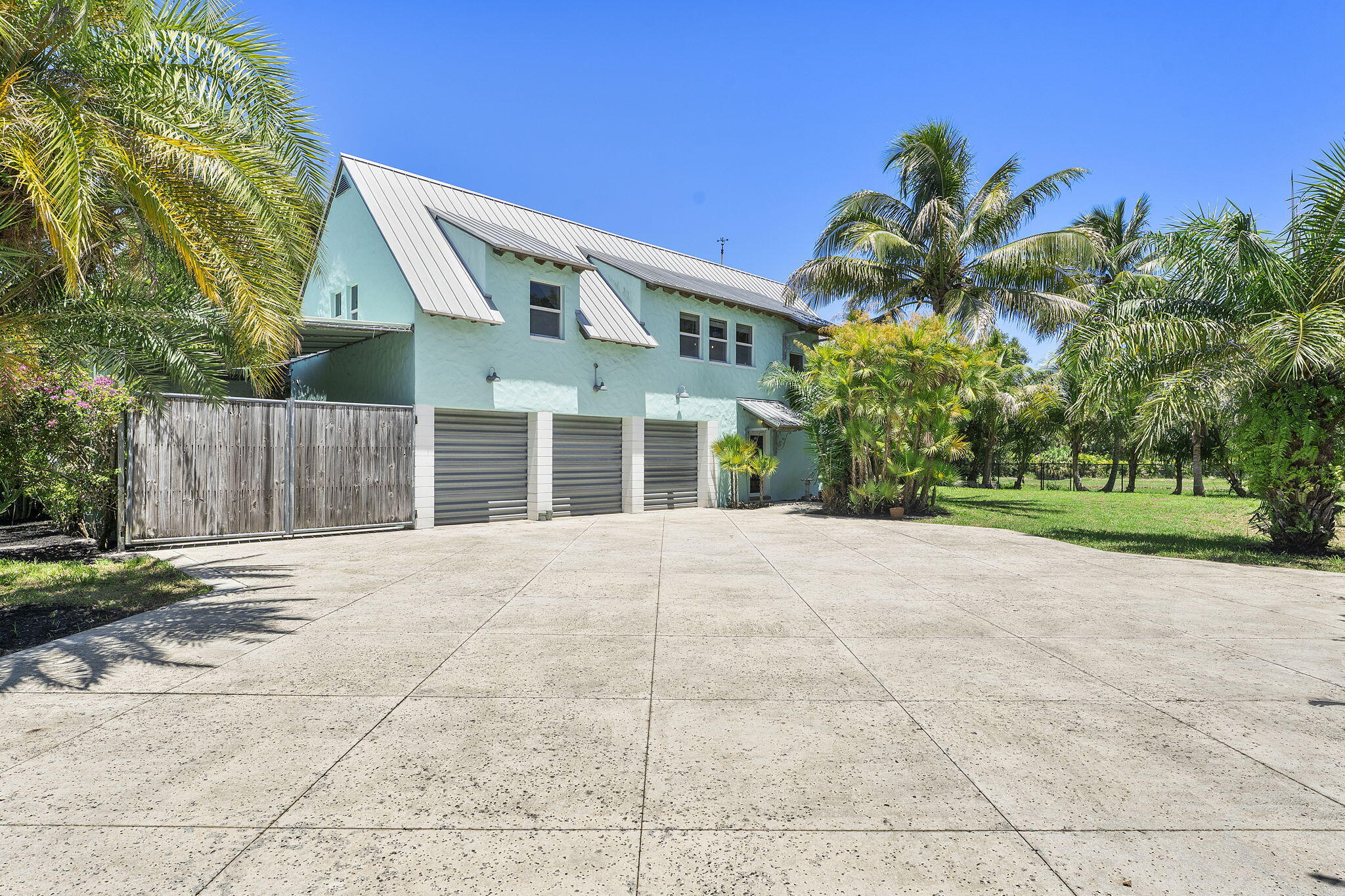 7044 Thompson Road Boynton Beach, FL 33426 - Photo 32 of 43 Nick 32