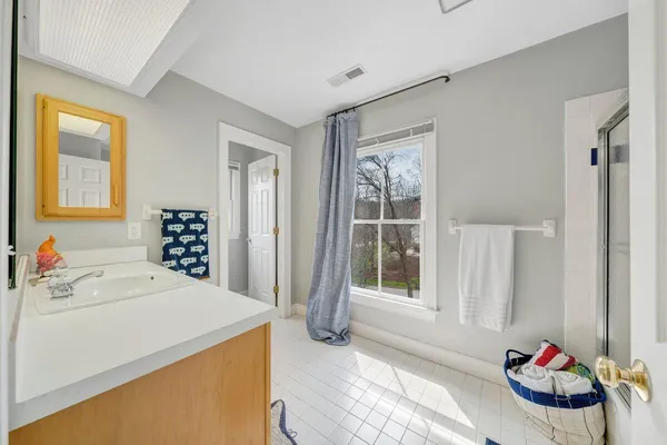 $979,000 | 522 Waterford Drive Southeast, Roanoke, VA 24014