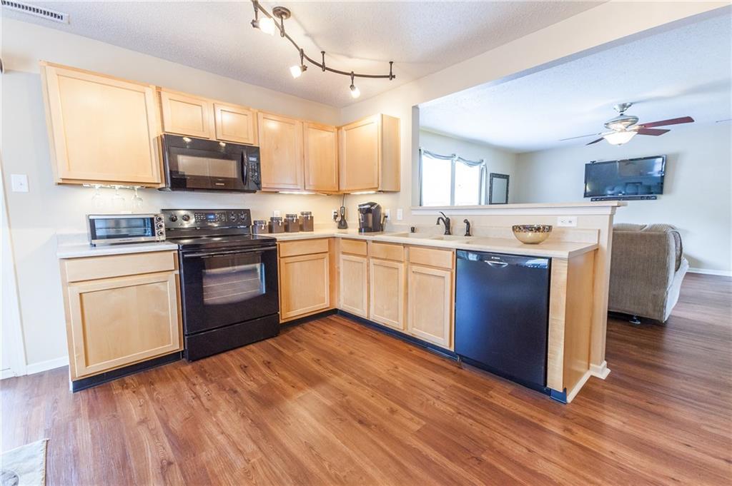 3318 Spring Wind Lane Indianapolis, IN 46239 - Photo 6 of 29 Gallery Image 6