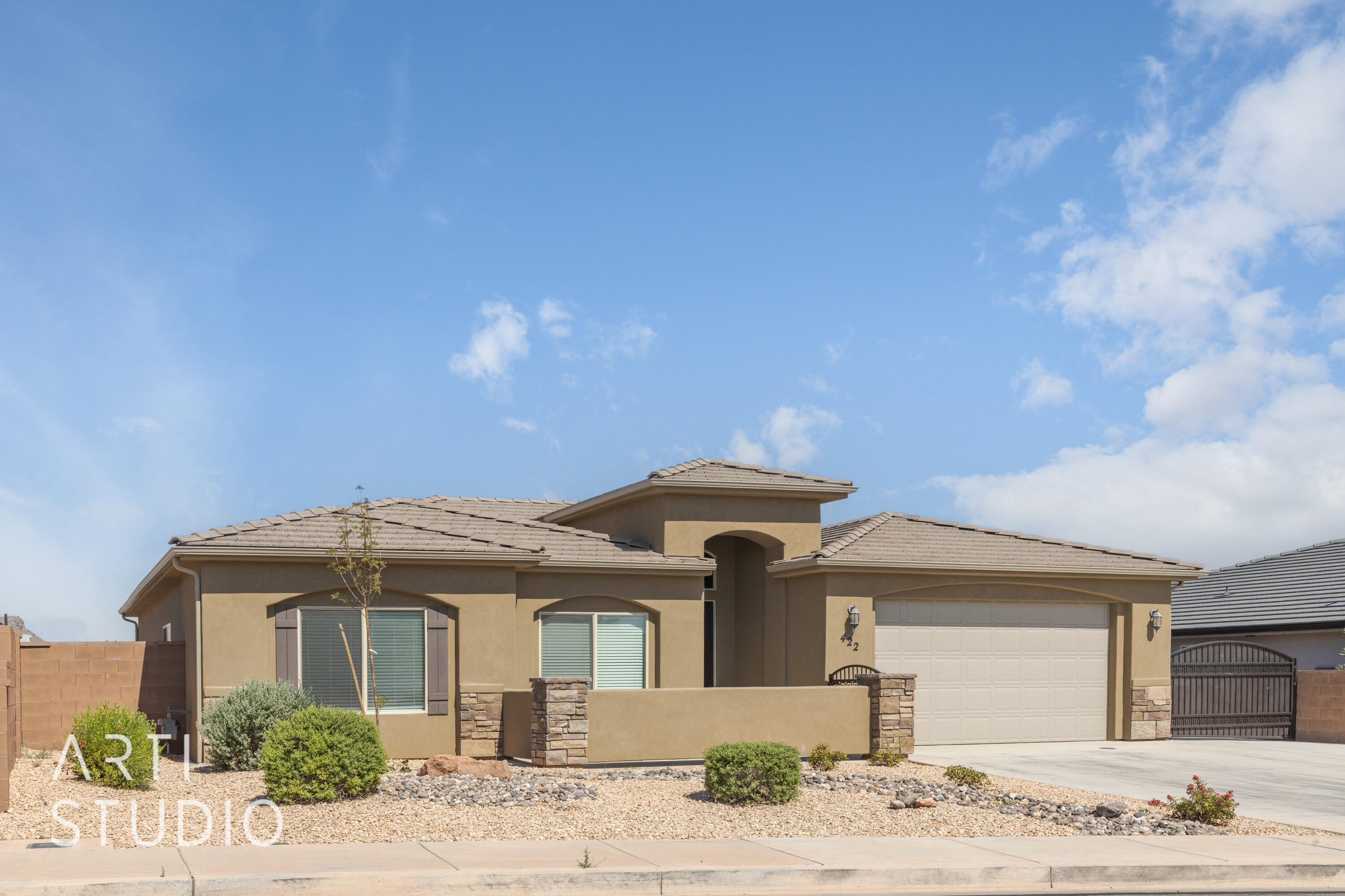 422 North 2860th Street East St. George, UT 84790 - Photo 1 of 1 422 N 2860 E-Porter Team (2 of 27)