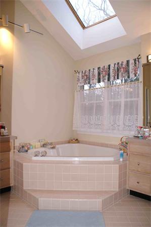71 Foundry Road Sharon, MA 02067 - Photo 16 of 17 Gallery Image 16