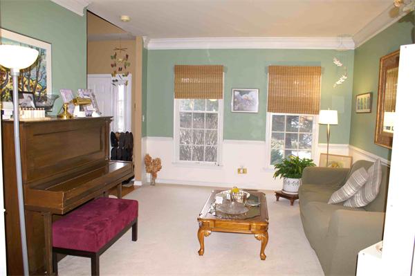 71 Foundry Road Sharon, MA 02067 - Photo 8 of 17 Gallery Image 8