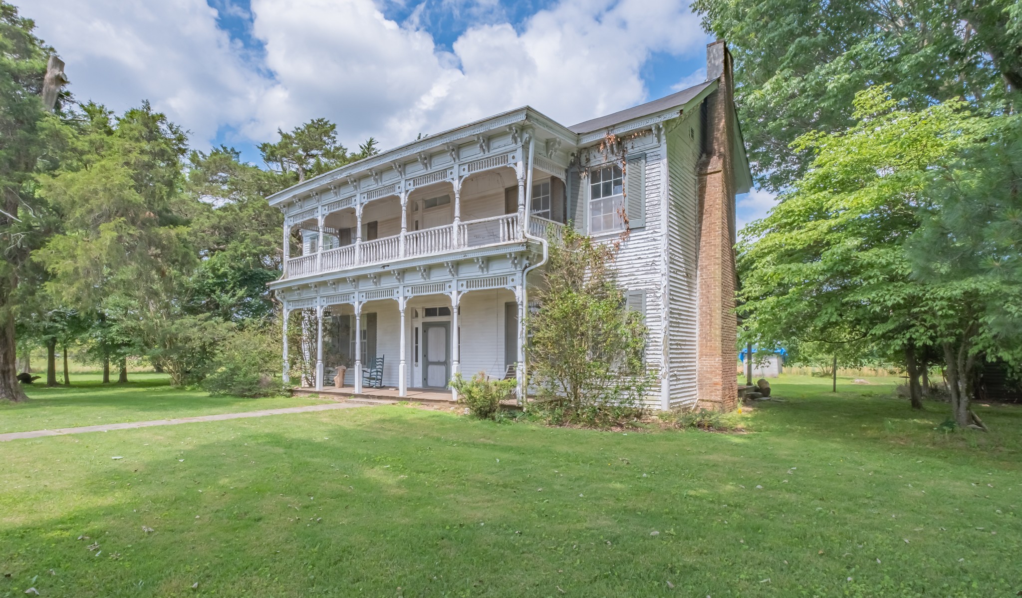 8615 Hillsboro Viola Road Morrison, TN 37357 - Photo 1 of 47 Gallery Image 1