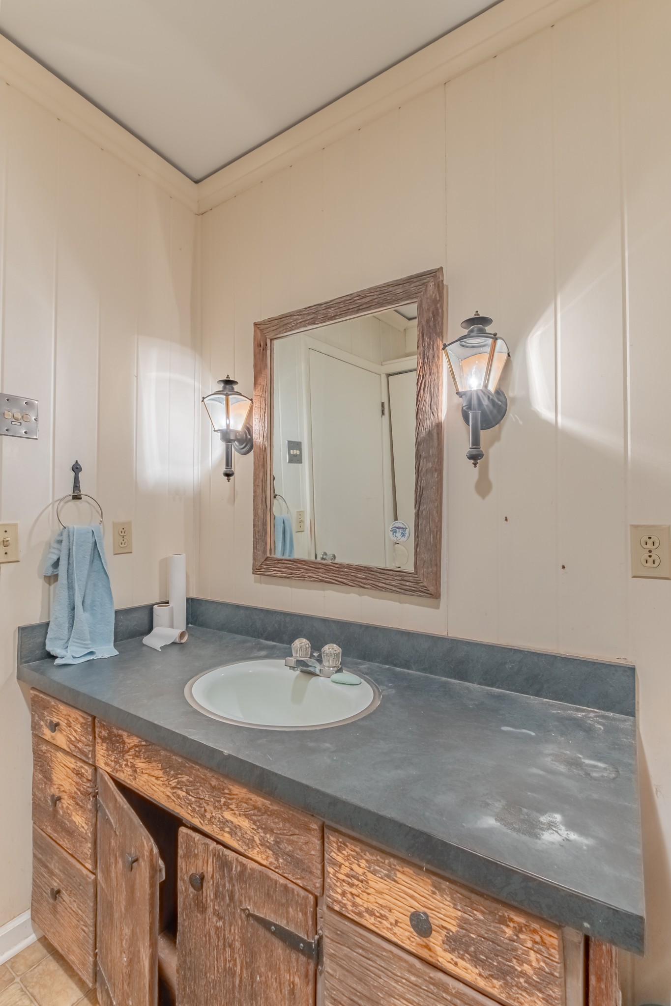 8615 Hillsboro Viola Road Morrison, TN 37357 - Photo 41 of 47 Gallery Image 41