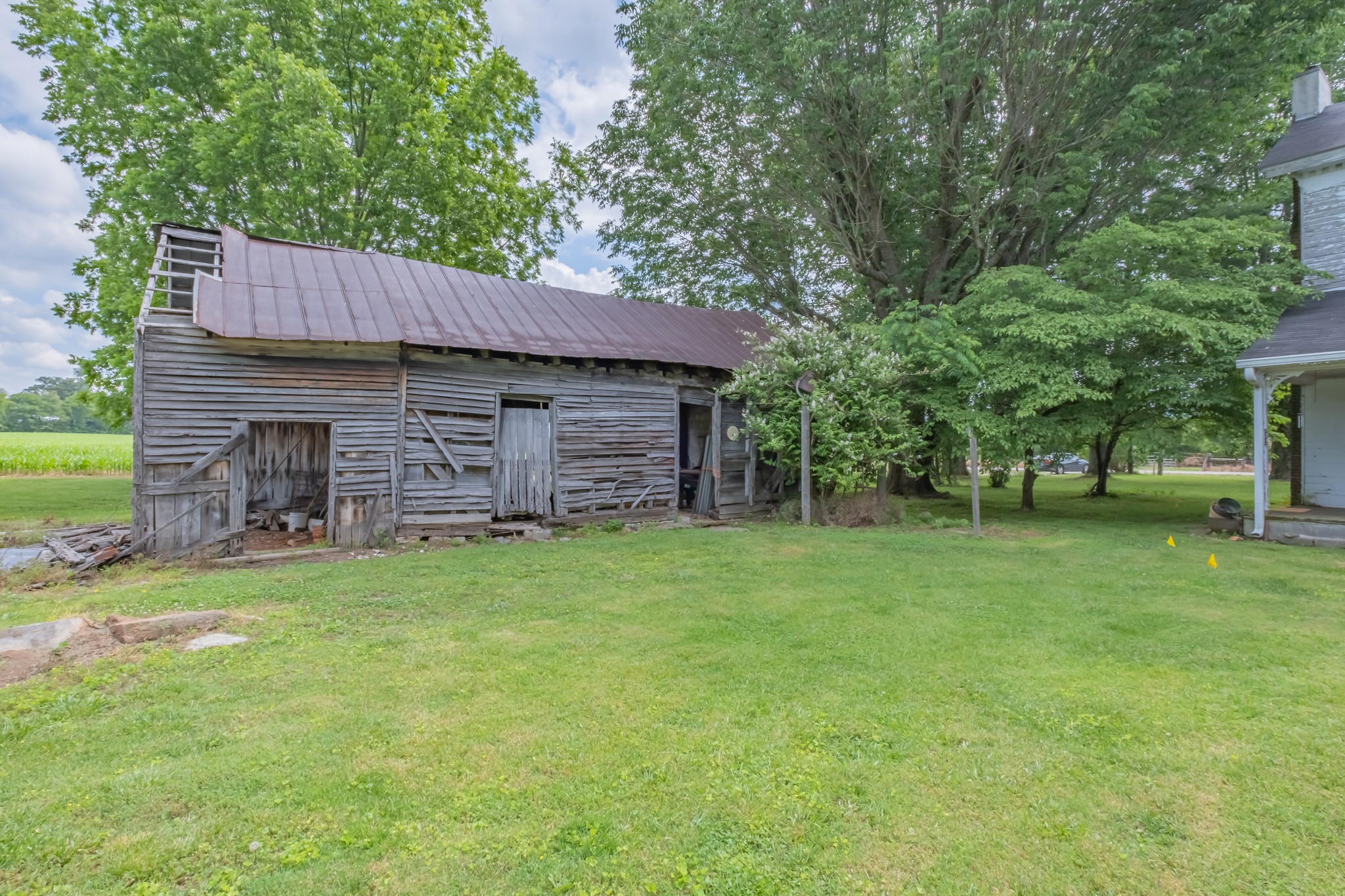 8615 Hillsboro Viola Road Morrison, TN 37357 - Photo 8 of 47 Gallery Image 8
