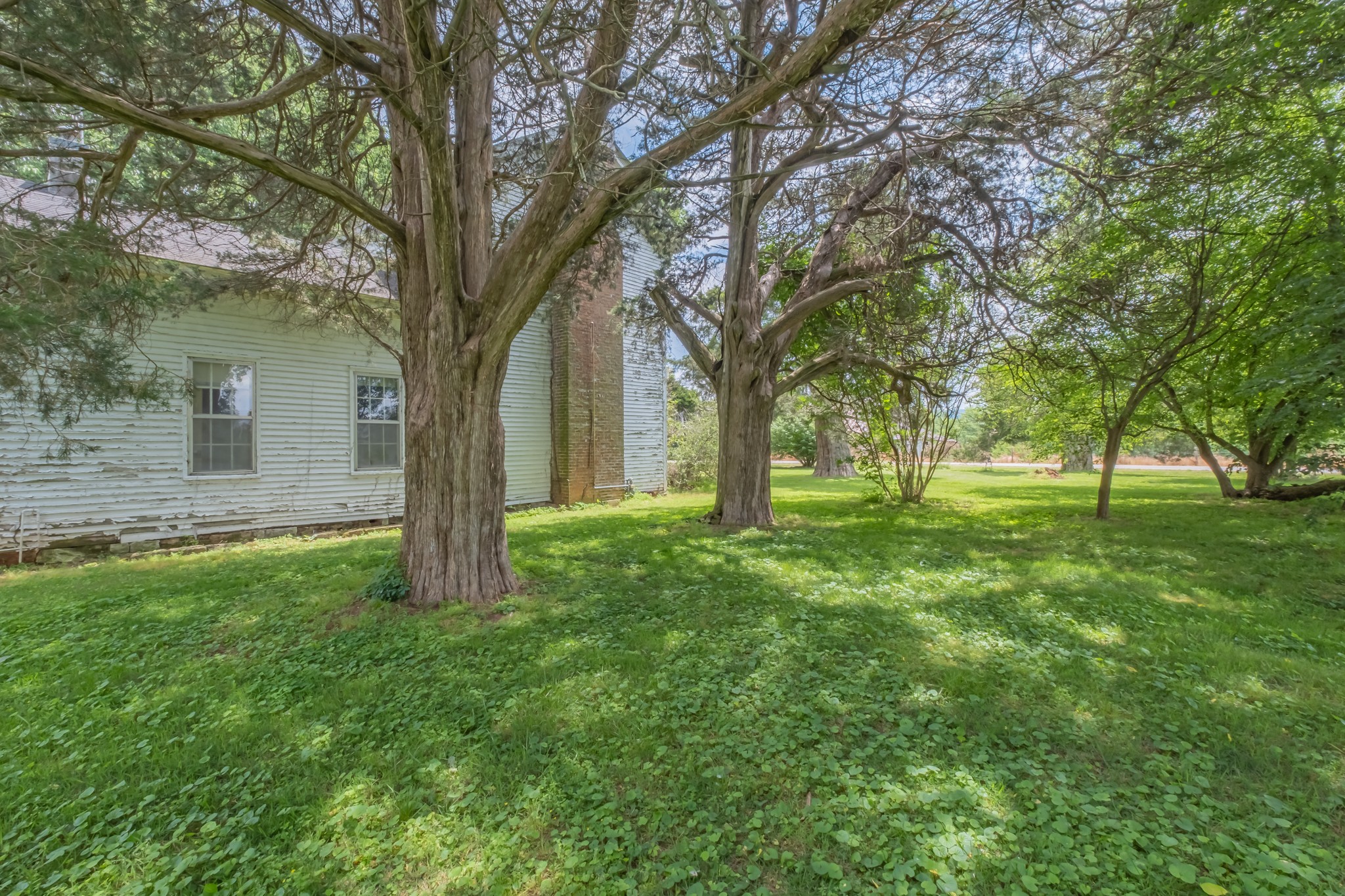 8615 Hillsboro Viola Road Morrison, TN 37357 - Photo 10 of 47 Gallery Image 10