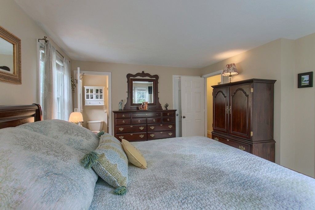 7 Schofield Road Chelmsford, MA 01824 - Photo 20 of 30 Gallery Image 20
