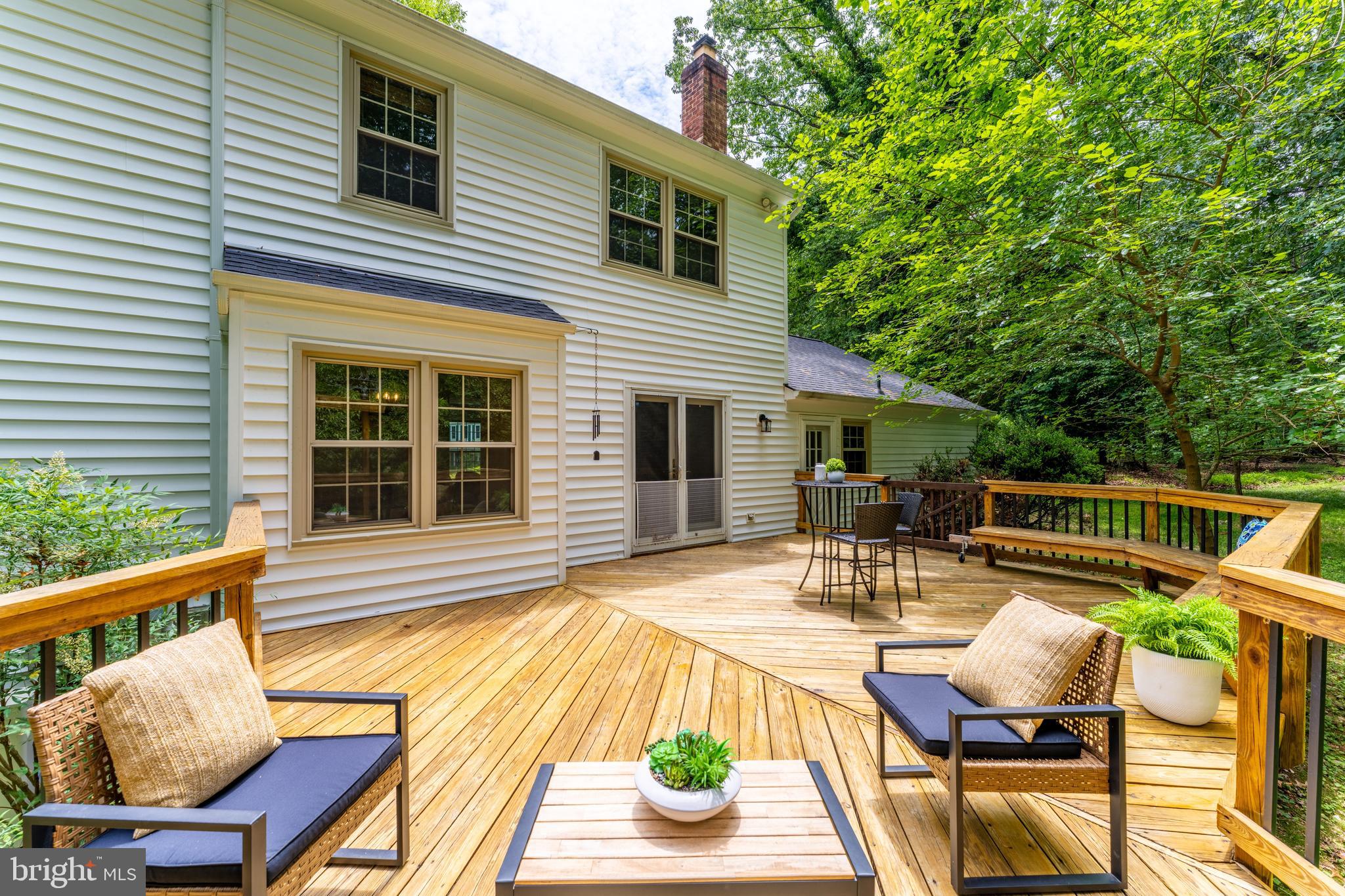 11488 Bingham Terrace Reston, VA 20191 - Photo 36 of 59
