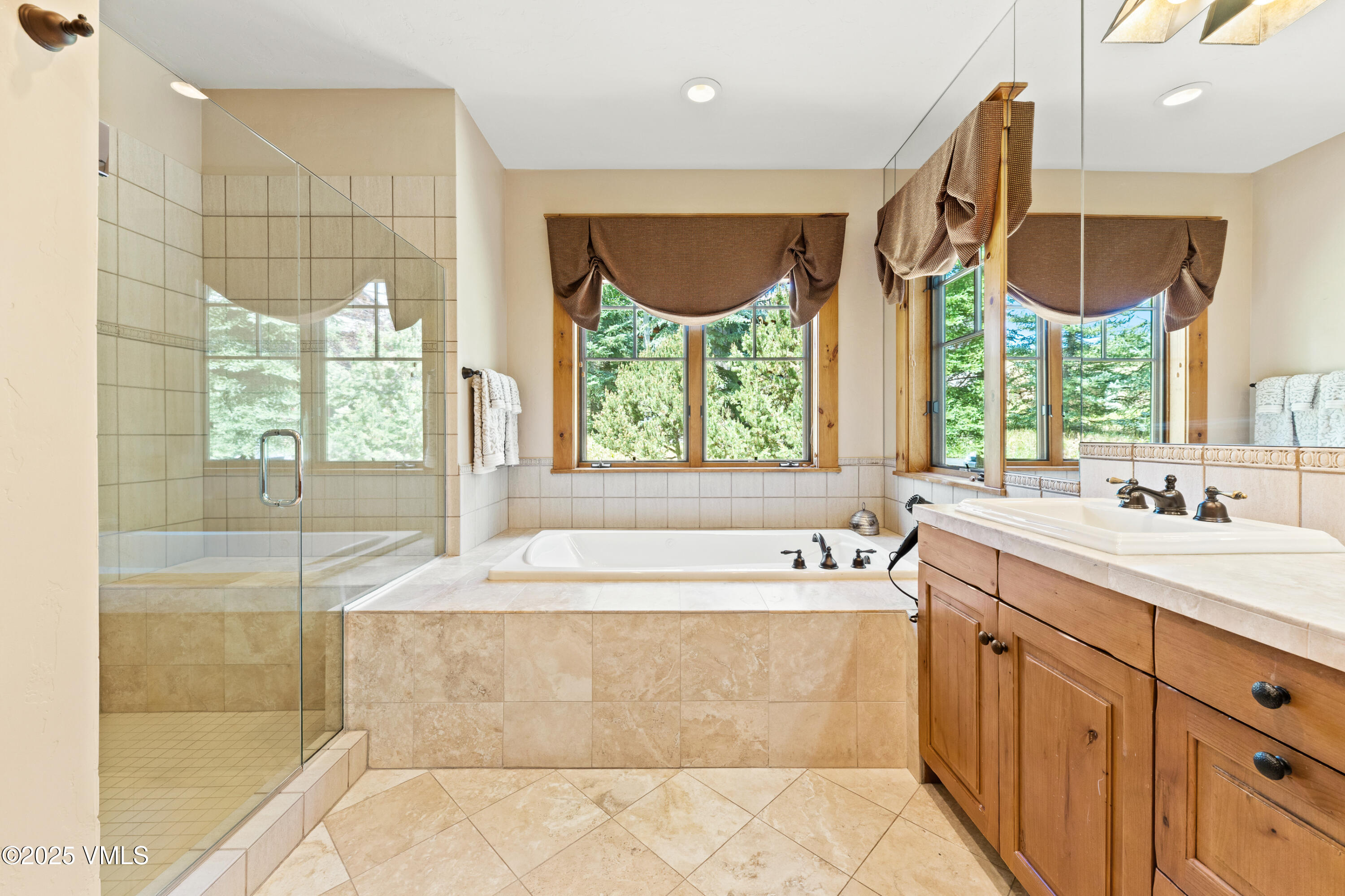 33 Grey Hawk Lane Edwards, CO 81632 - Photo 27 of 78 Primary bath