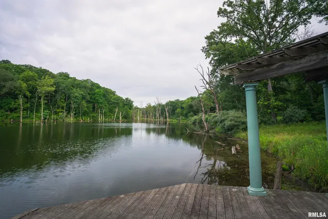 $1,990,000 | 545 East Tarters Ferry Lane, Table Grove, IL 61482