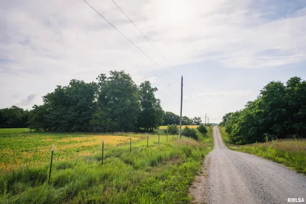 $1,800,000 | 545 East Tarters Ferry Lane, Table Grove, IL 61482