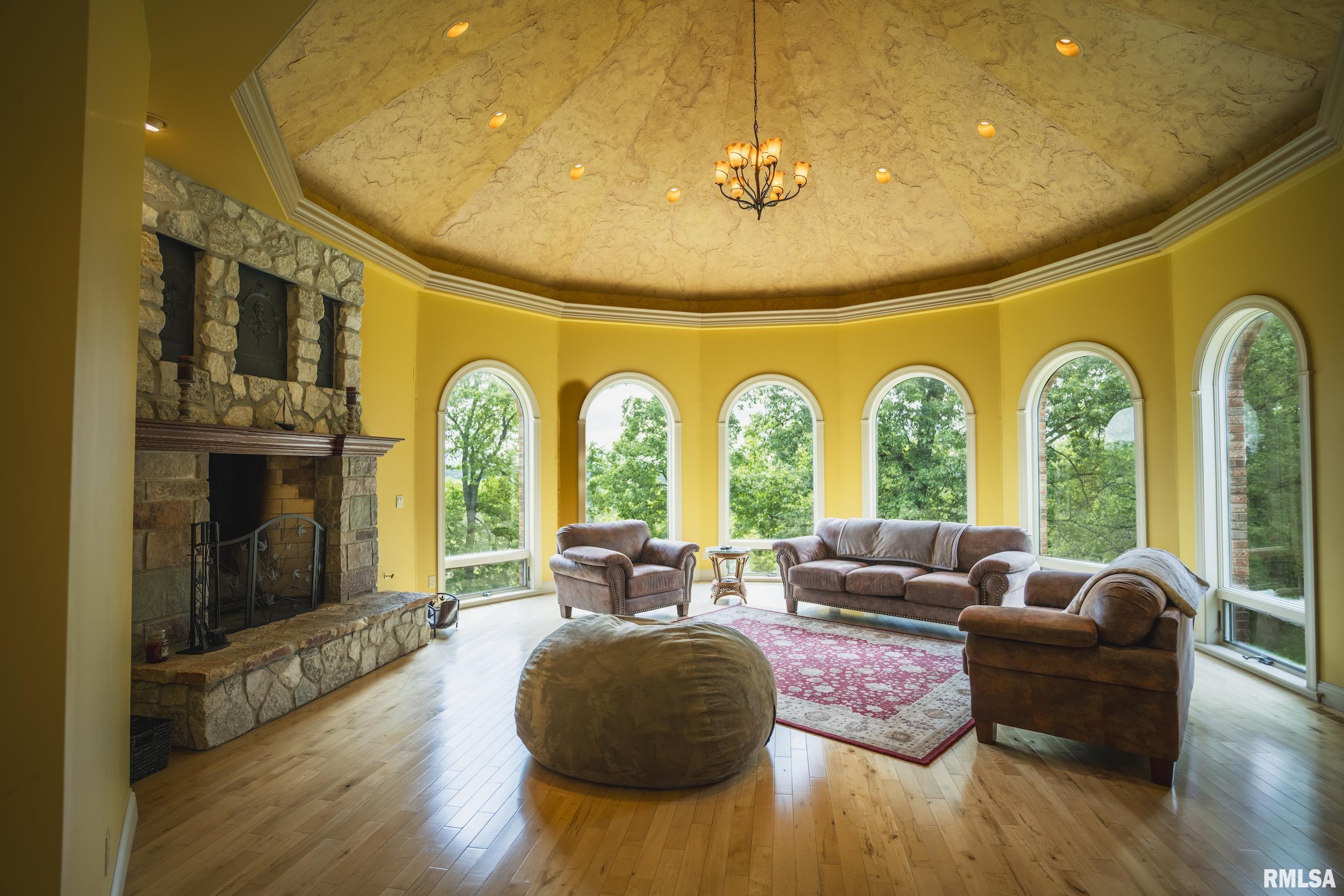 545 East Tarters Ferry Lane Table Grove, IL 61482 - Photo 4 of 99