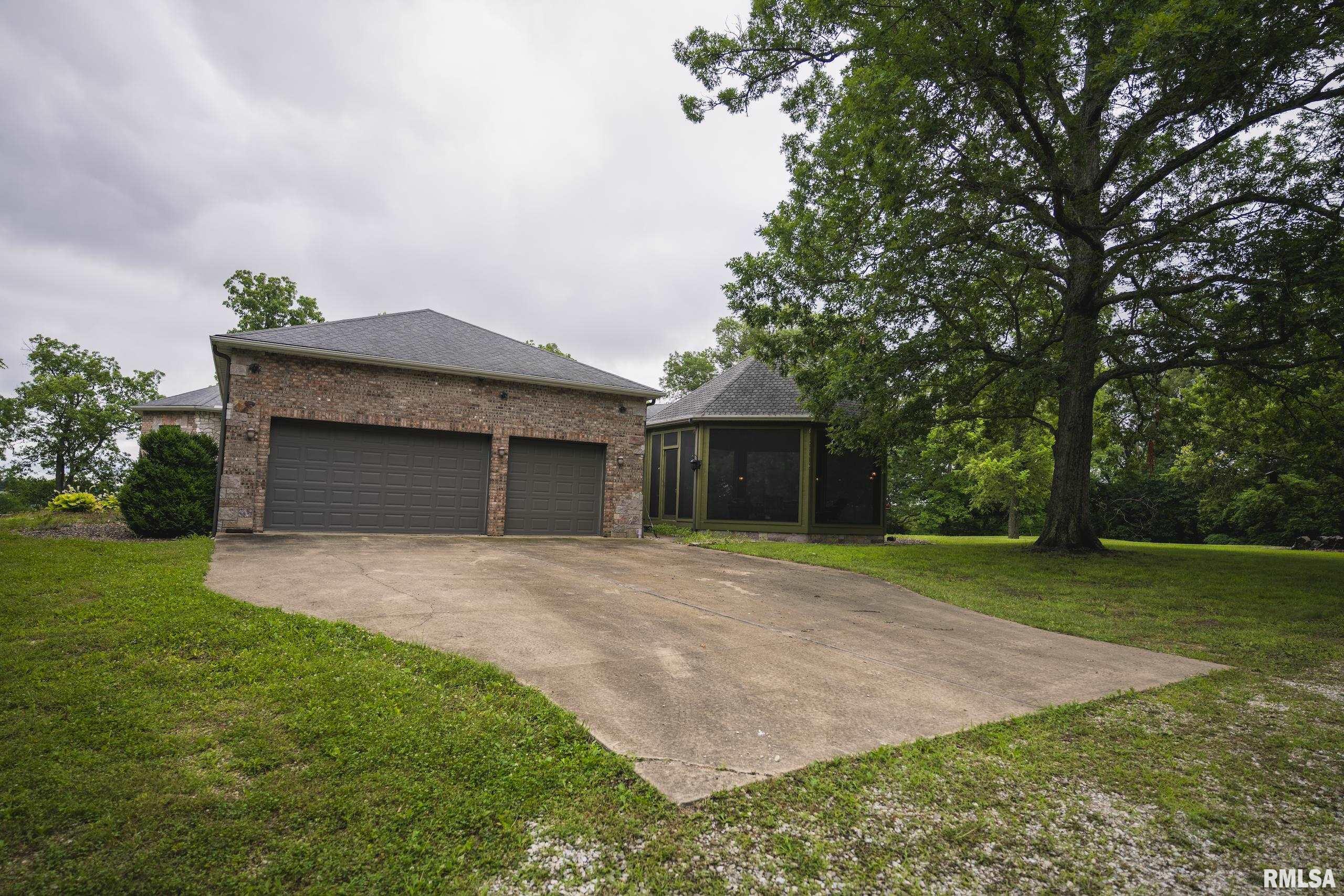 545 East Tarters Ferry Lane Table Grove, IL 61482 - Photo 46 of 99