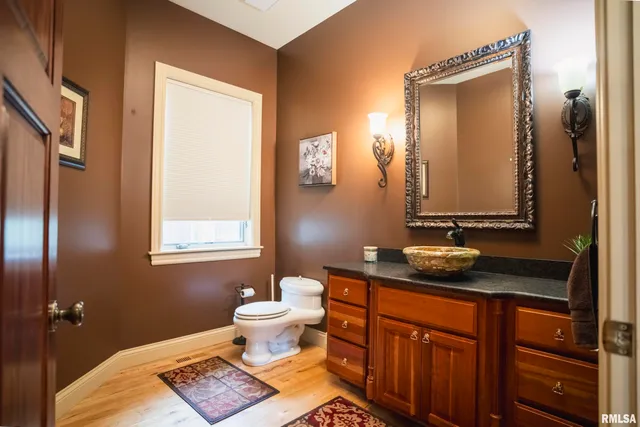 $1,990,000 | 545 East Tarters Ferry Lane, Table Grove, IL 61482