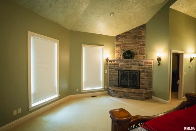 $1,990,000 | 545 East Tarters Ferry Lane, Table Grove, IL 61482