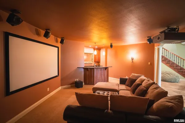 $1,800,000 | 545 East Tarters Ferry Lane, Table Grove, IL 61482