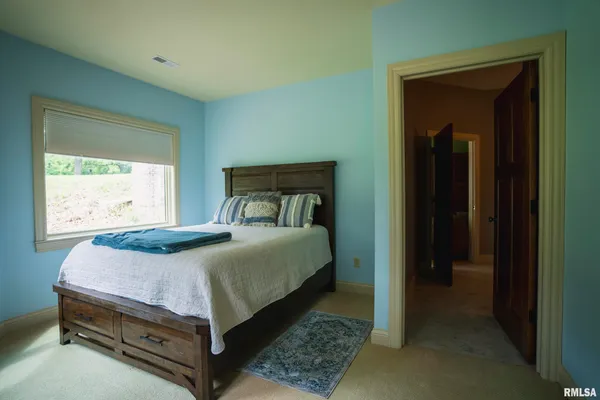 $1,800,000 | 545 East Tarters Ferry Lane, Table Grove, IL 61482