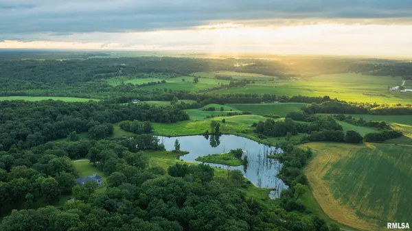 $1,800,000 | 545 East Tarters Ferry Lane, Table Grove, IL 61482