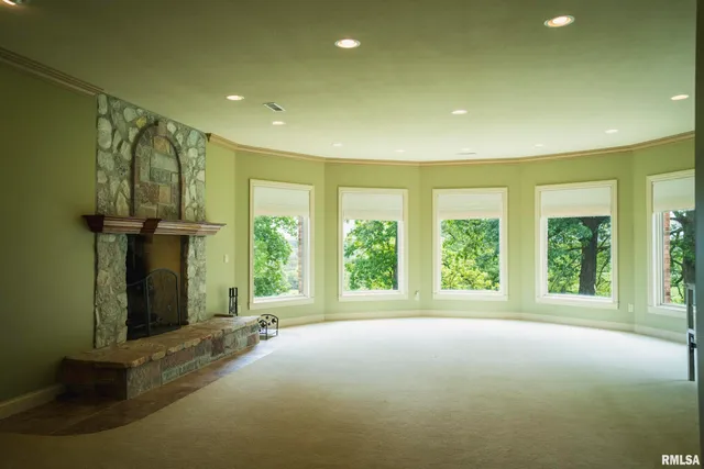 $1,990,000 | 545 East Tarters Ferry Lane, Table Grove, IL 61482