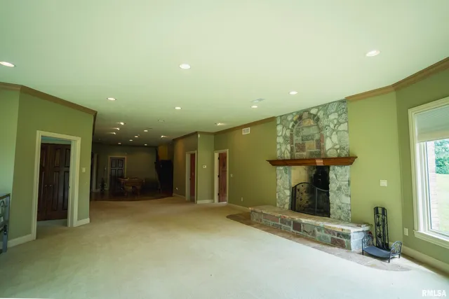 $1,990,000 | 545 East Tarters Ferry Lane, Table Grove, IL 61482