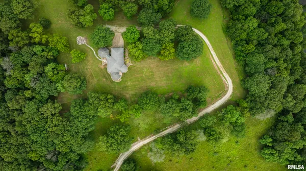 $1,800,000 | 545 East Tarters Ferry Lane, Table Grove, IL 61482