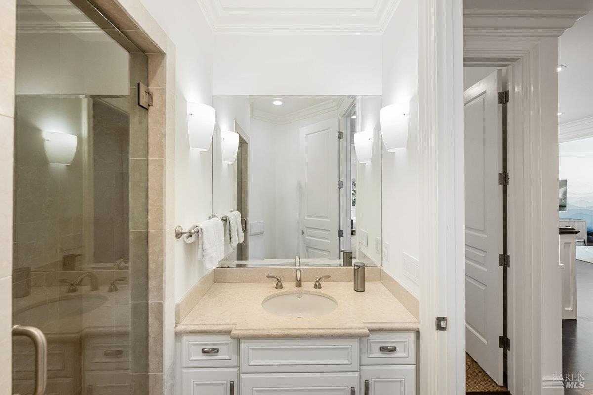 220 Deer Park Avenue San Rafael, CA 94901 - Photo 35 of 64