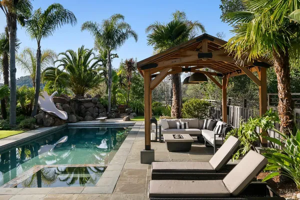 $5,100,000 | 220 Deer Park Avenue, San Rafael, CA 94901