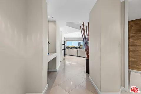 $2,595,000 | 10490 Wilshire Boulevard, Unit 604, Los Angeles, CA 90024