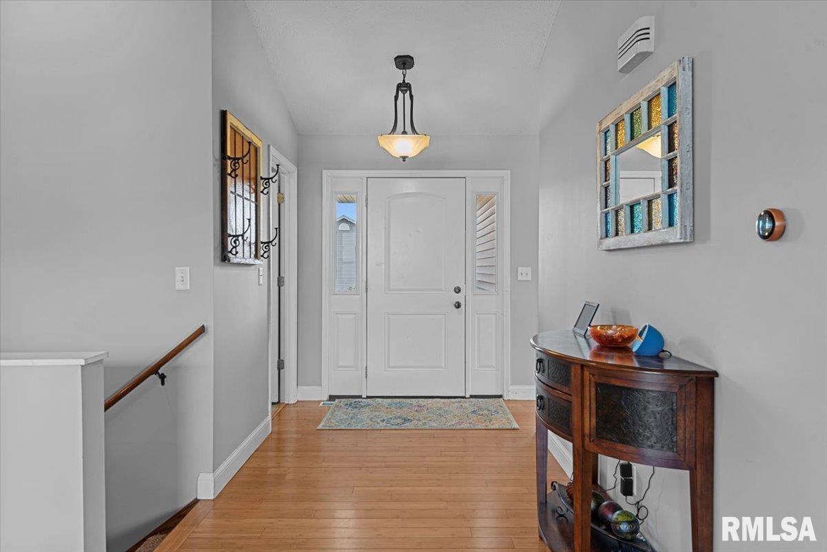 835 Lost Tree Drive Sherman, IL 62684 - Photo 5 of 31