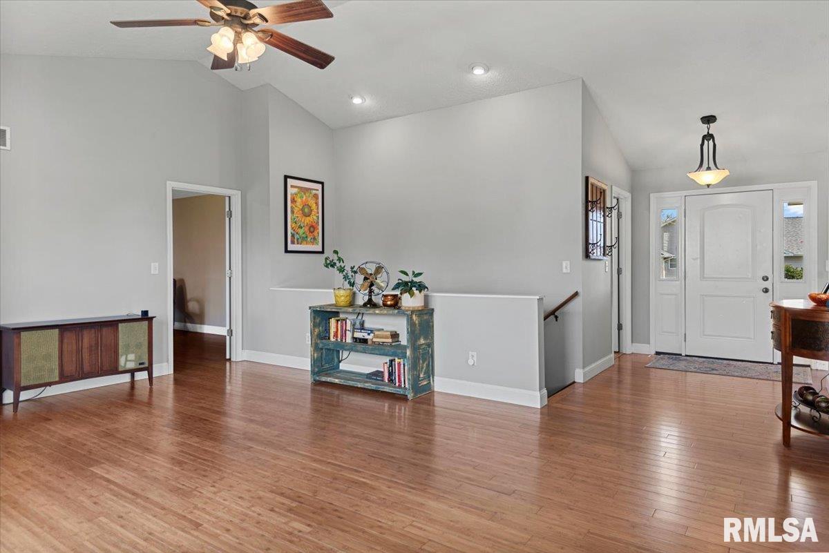 835 Lost Tree Drive Sherman, IL 62684 - Photo 7 of 31