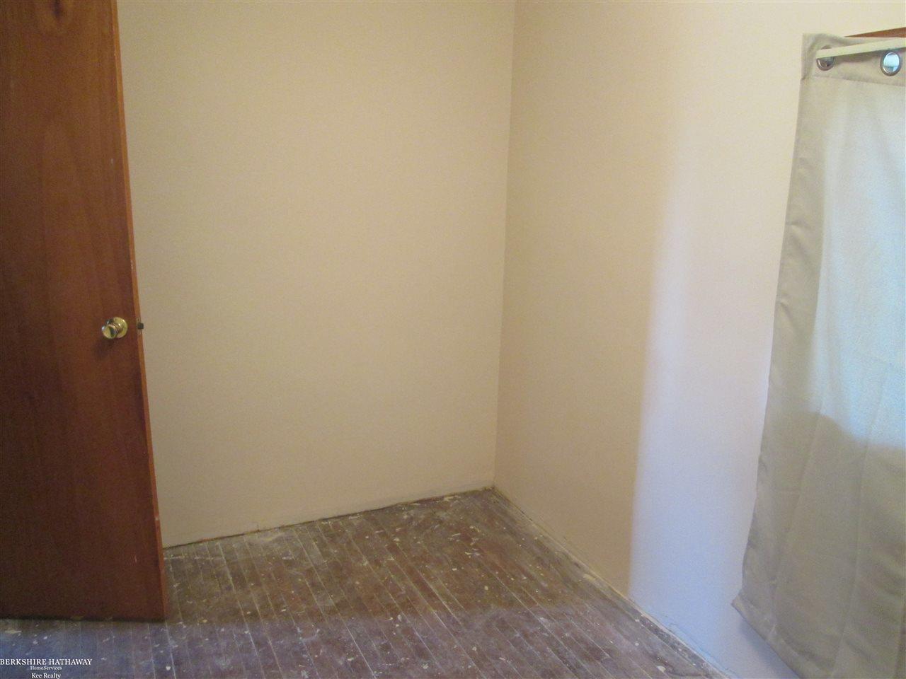 2005 Stoddard Road Columbus, MI 48063 - Photo 16 of 31