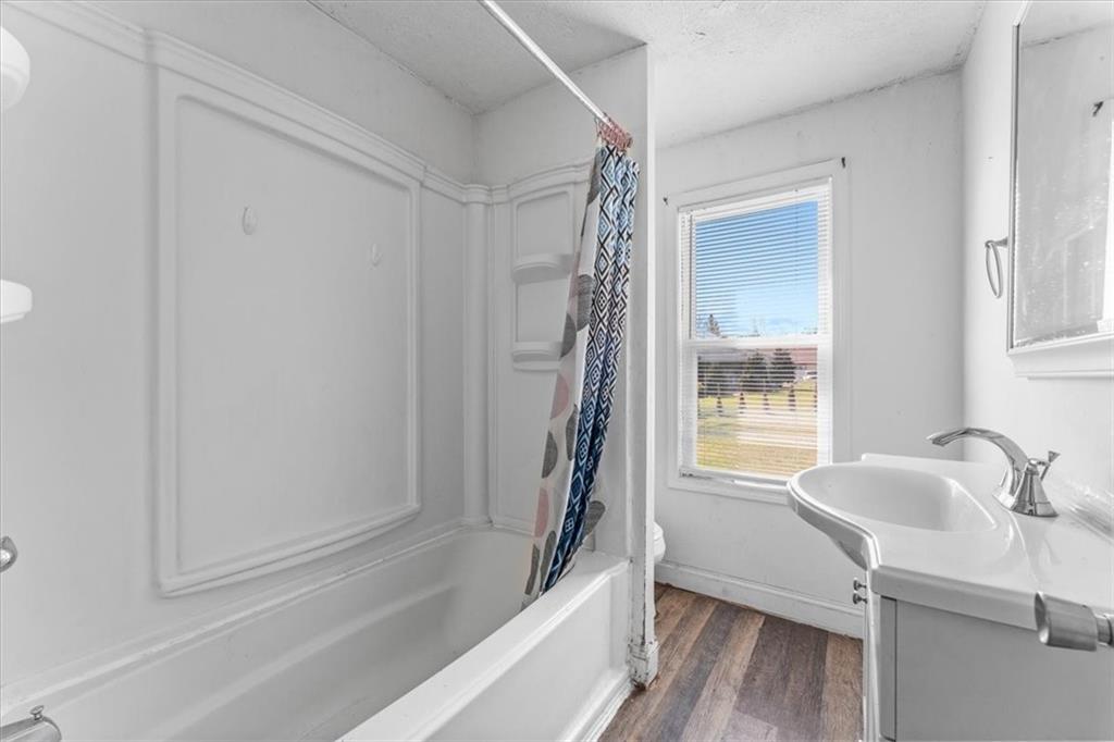2660 Longview Road Hermitage, PA 16148 - Photo 14 of 21 Gallery Image 14