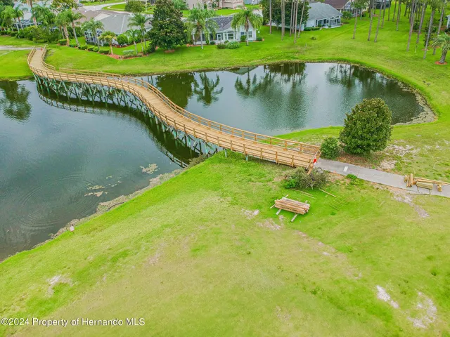 $462,500 | 18520 Hidden Pines Way, Hudson, FL 34667