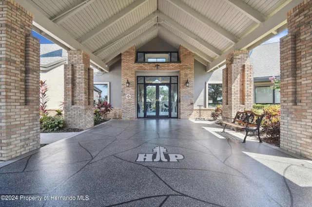 $462,500 | 18520 Hidden Pines Way, Hudson, FL 34667