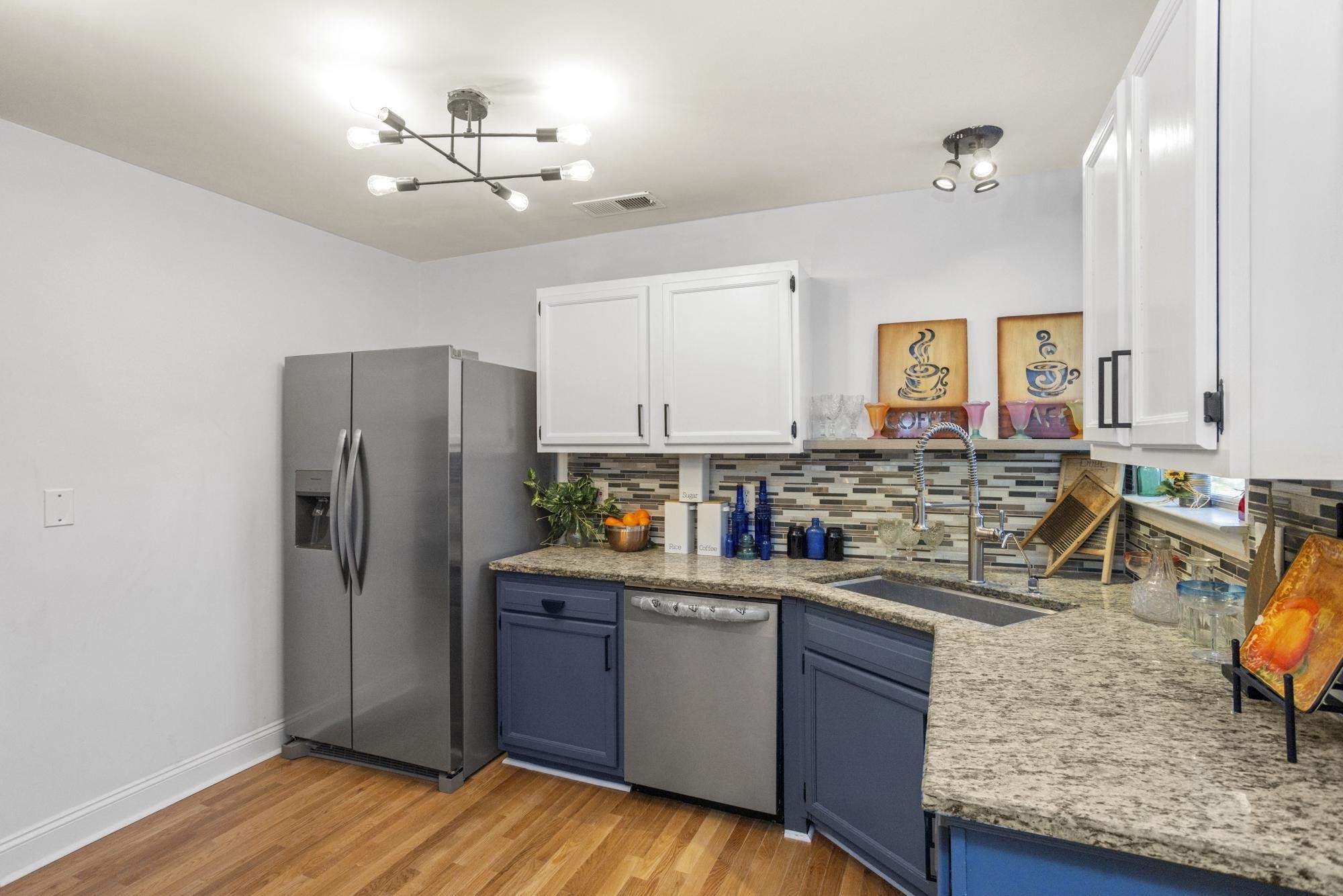 1157 Jacksons View Road Hermitage, TN 37076 - Photo 5 of 41