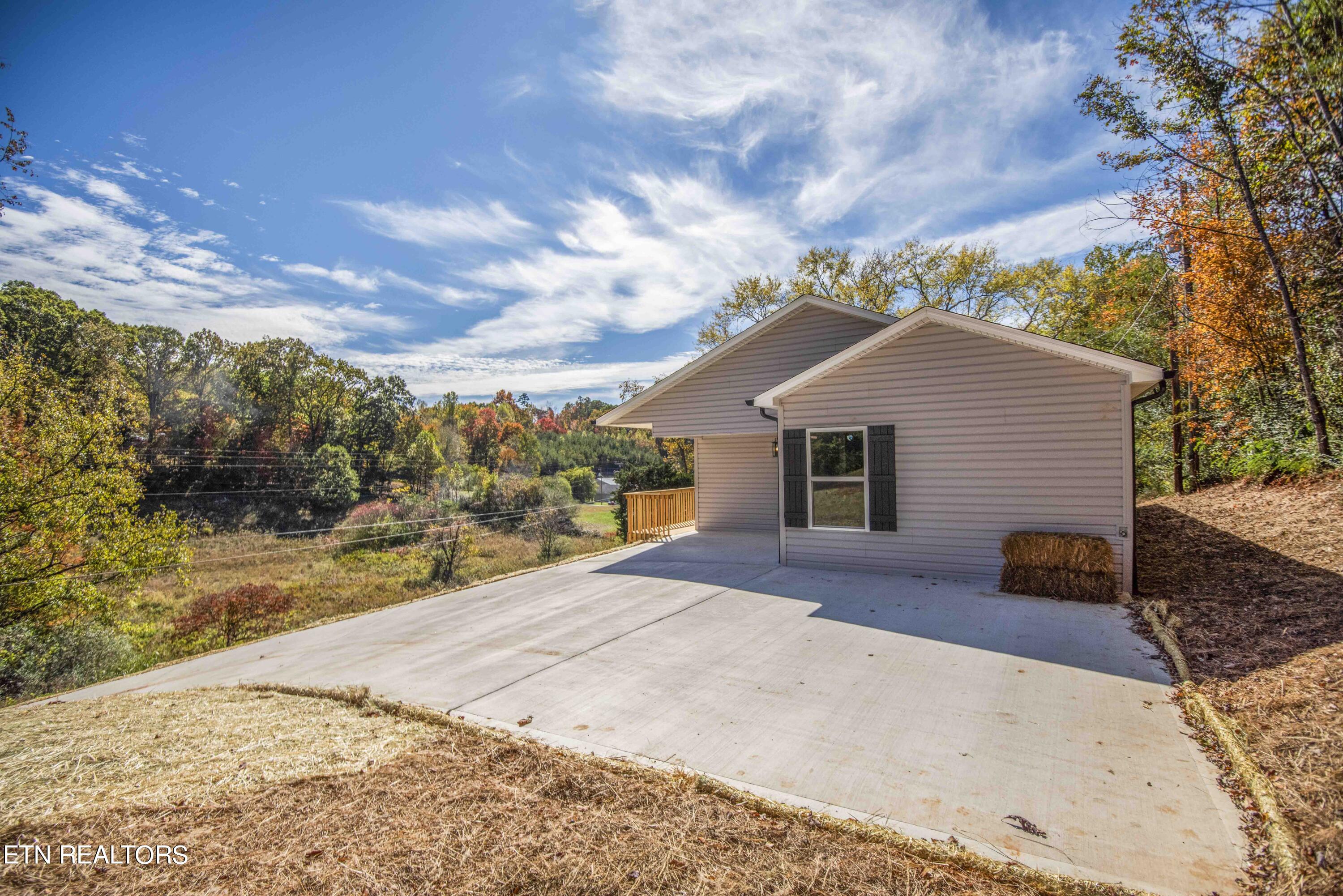 219 Offutt Road Clinton, TN 37716 - Photo 39 of 43 yard 4_1