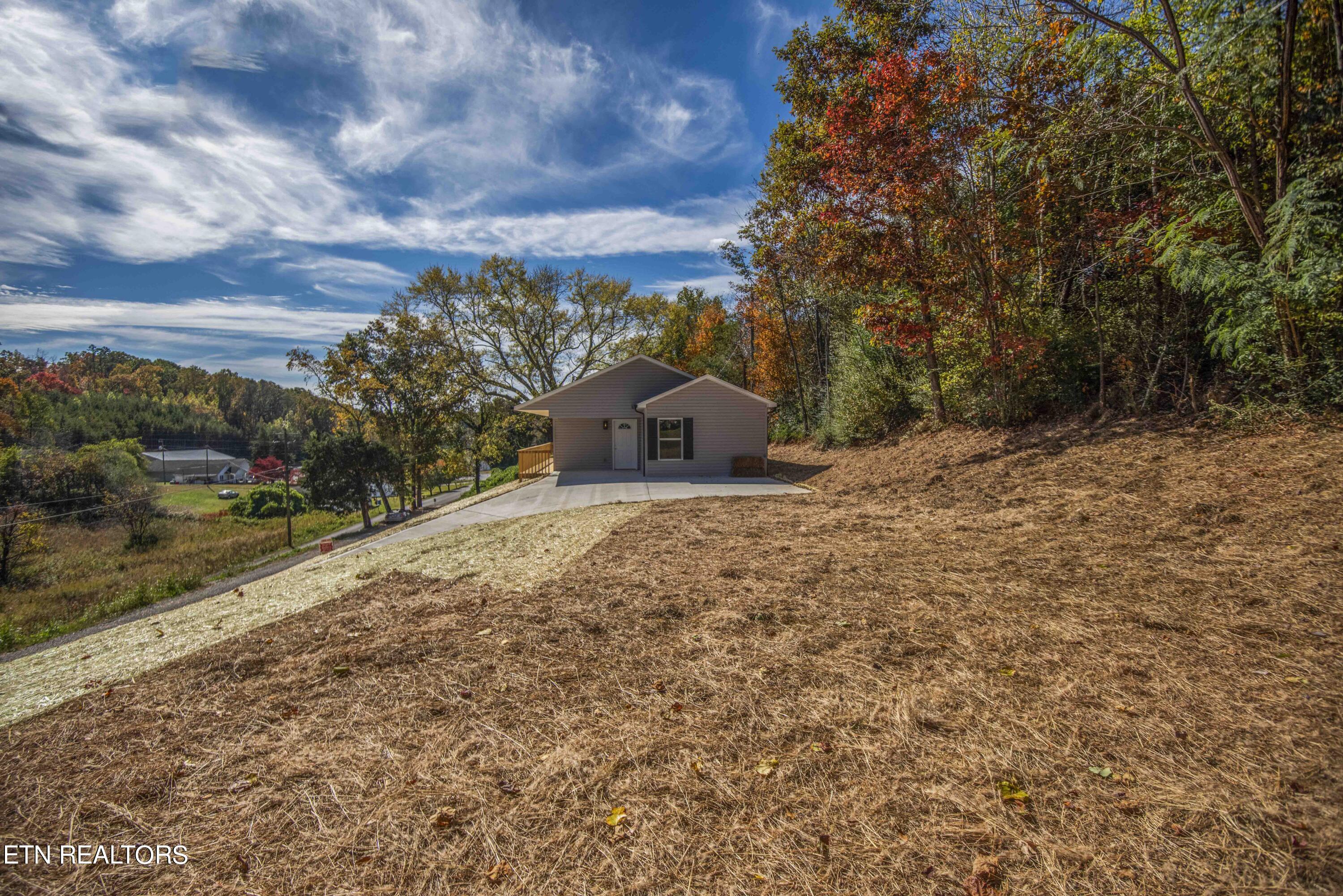 219 Offutt Road Clinton, TN 37716 - Photo 40 of 43 yard 2_1