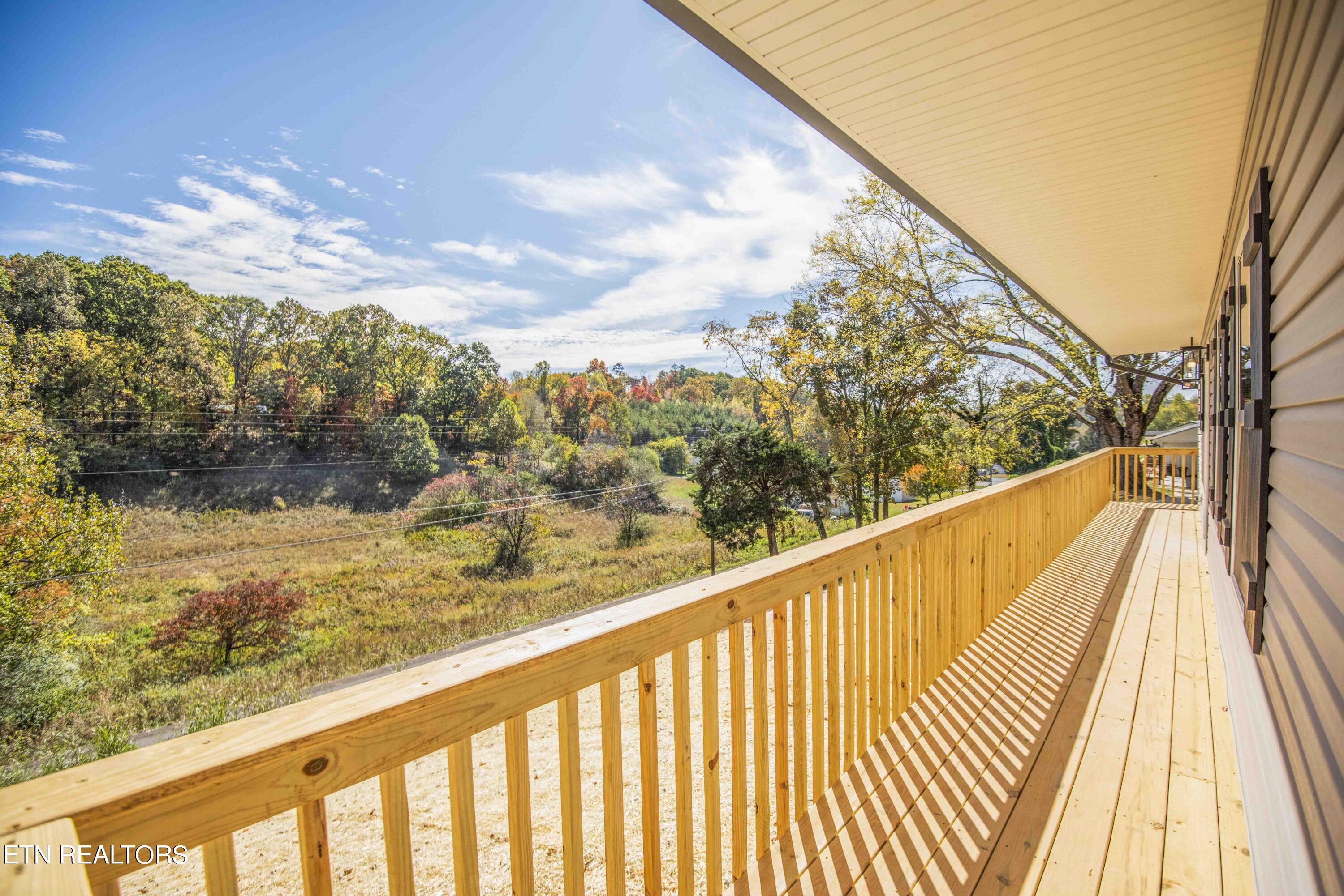 219 Offutt Road Clinton, TN 37716 - Photo 10 of 43 deck 2_1