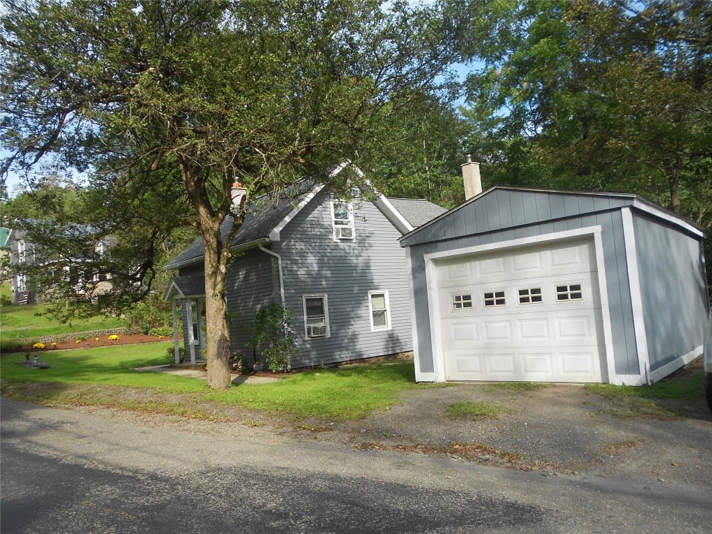 507 Mix Road Chenango Forks, NY 13746 - Photo 2 of 34 Gallery Image 2