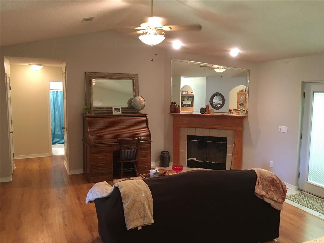 496 Williams Ditch Road Cantonment, FL 32533 - Photo 18 of 36