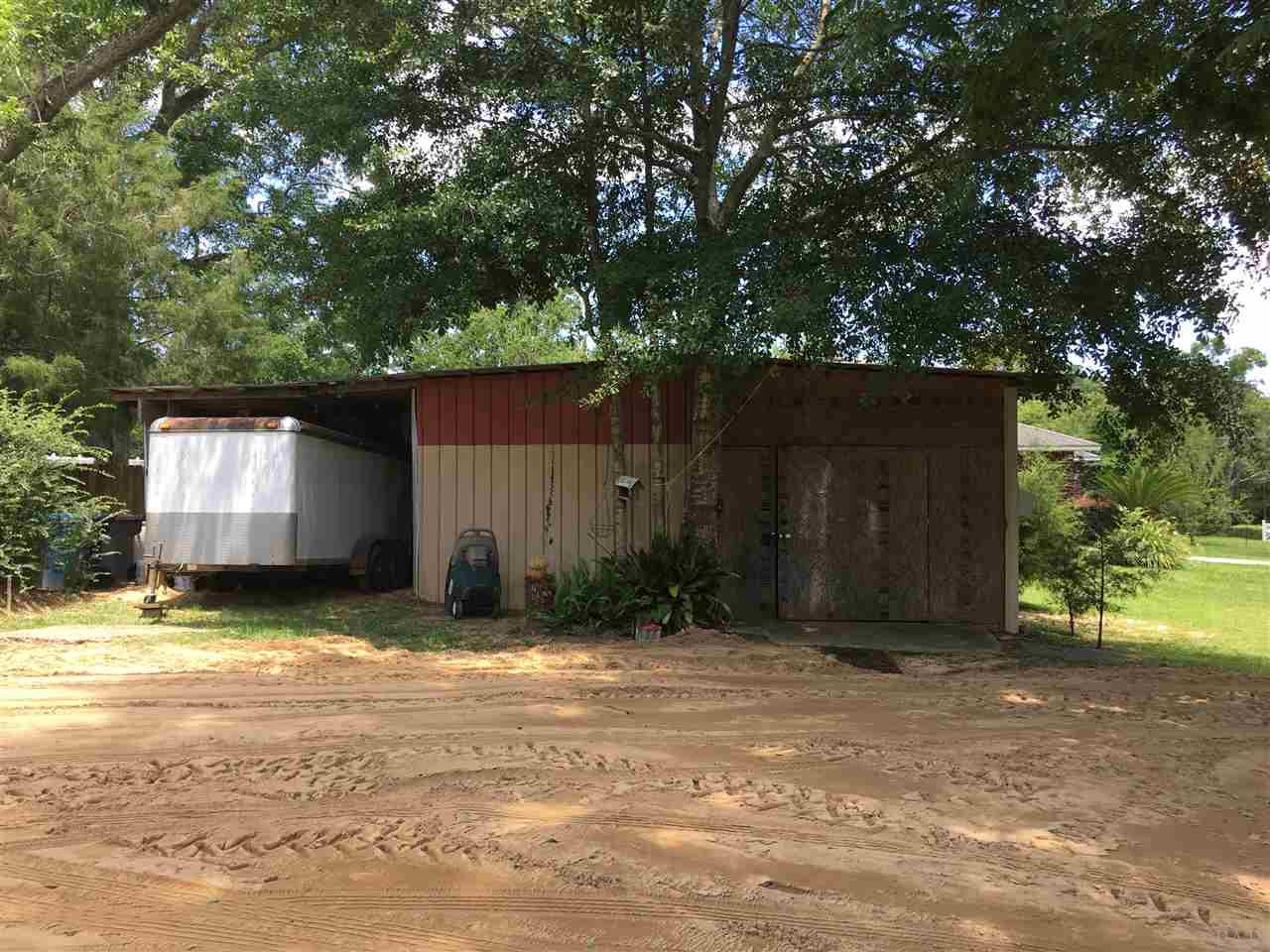 496 Williams Ditch Road Cantonment, FL 32533 - Photo 10 of 36