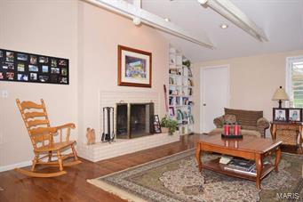 2 Rutherford Lane Town and Country, MO 63131 - Photo 11 of 28