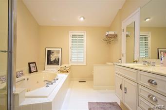 2 Rutherford Lane Town and Country, MO 63131 - Photo 16 of 28