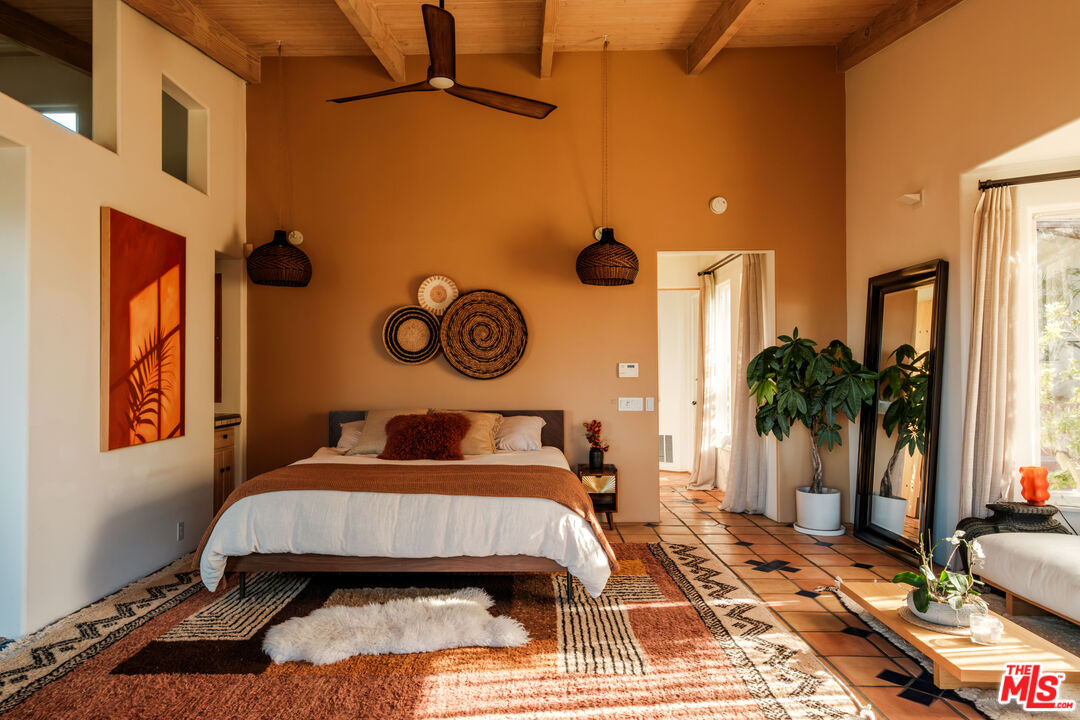 20333 Reigate Road Topanga, CA 90290 - Photo 19 of 69 Gallery Image 19