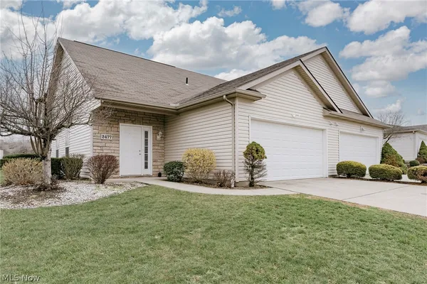 $225,000 | 2477 Waterford Pointe Drive, Kent, OH 44240