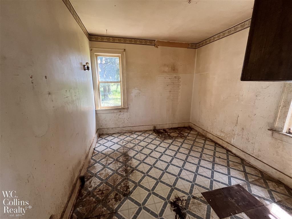 8458 Melvin Road Melvin, MI 48454 - Photo 11 of 22 Gallery Image 11