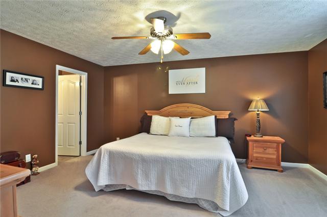 809 Red Hollow Drive Springfield, TN 37172 - Photo 13 of 19 Large Master Suite