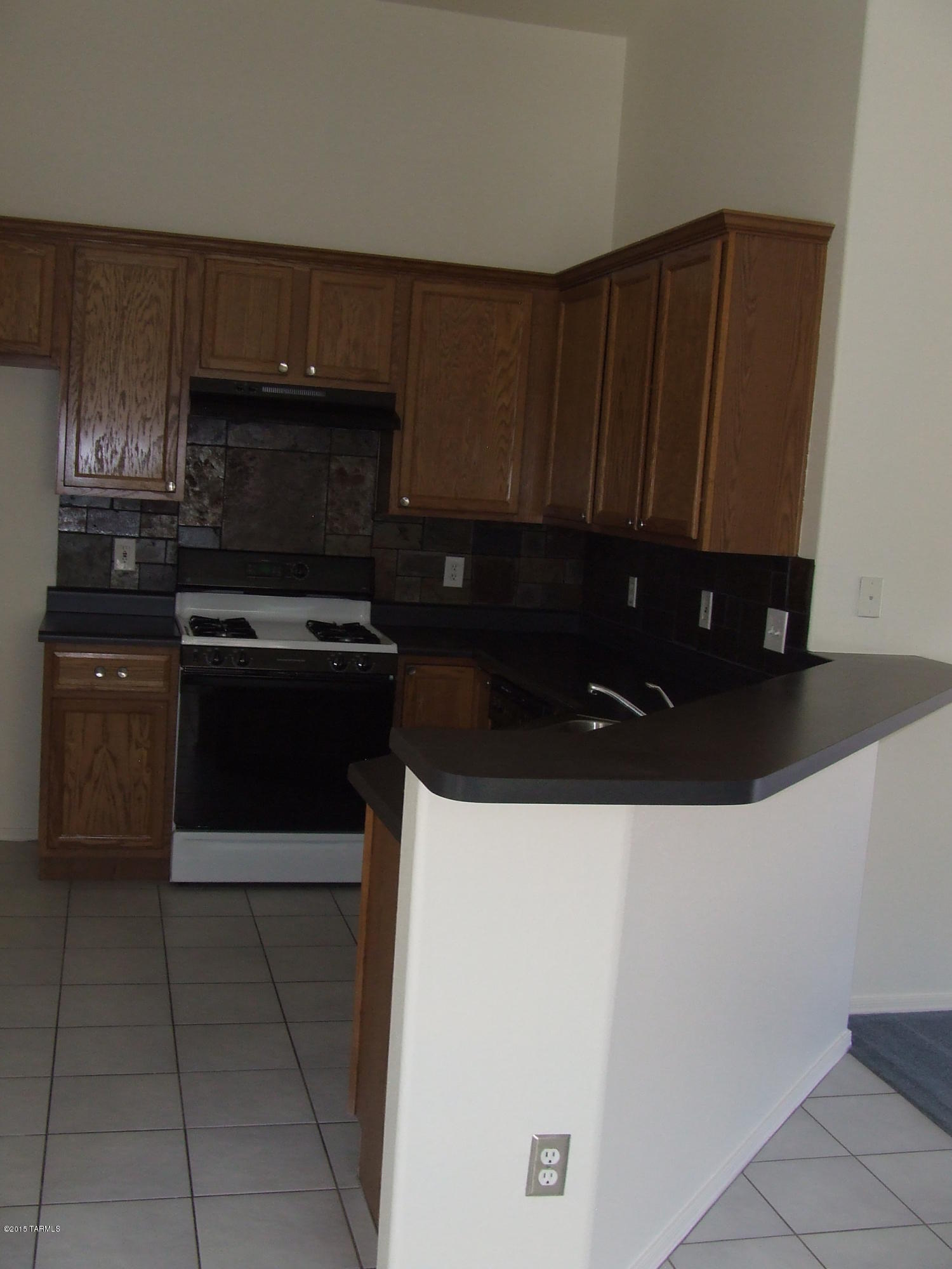 3721 South Sand Springs Road Tucson, AZ 85730 - Photo 9 of 21