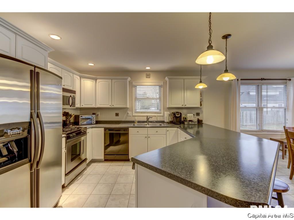 5112 Johanne Court Springfield, IL 62711 - Photo 15 of 36 Gallery Image 15